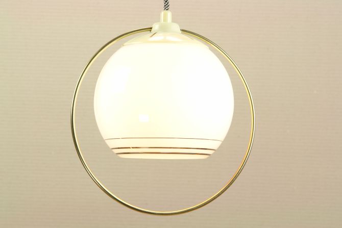 30er Jahre Kugellampe Opalglas