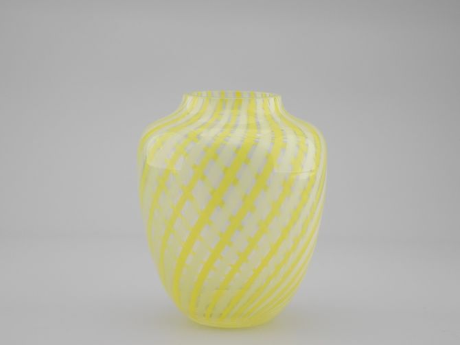Aloys Gangkofner Hessenglas Vase a canne gelb