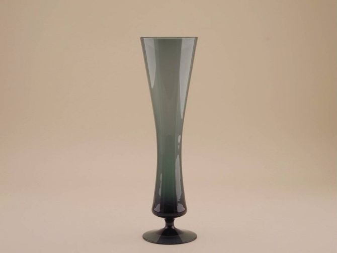 Vase mit Fuss 5041 in topas 50er Jahre vintage design Heinrich Löffelhardt Zwiesel Glas