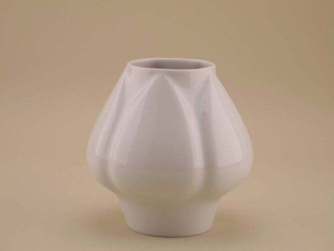 vintage weisse vase design fabian von Gugel für Hutschenreuther Porzellan