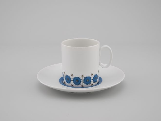 Kaffeetasse mit grafischem Sterne Dekor Smaragd aus der Serie Medaillon vintage design für Thomas Porzellan