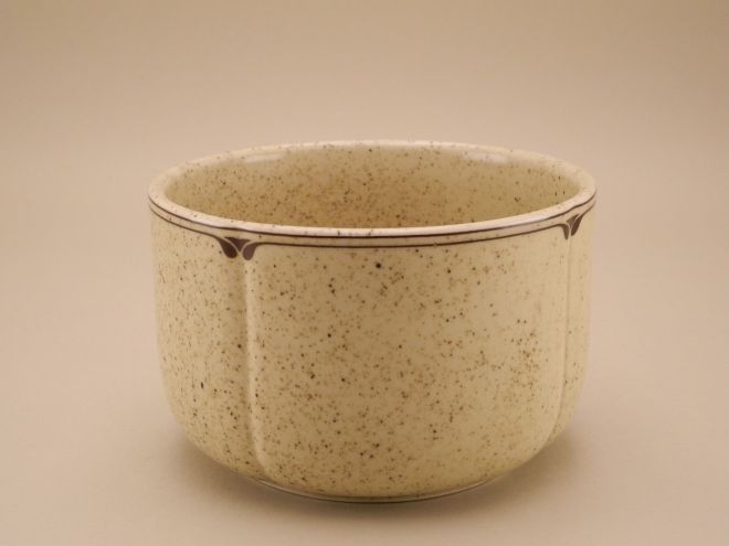 Salatschale 17cm beige gesprenkelt aus der Serie Form ohne Namen Dekor Britta von Rosenthal Keramik
