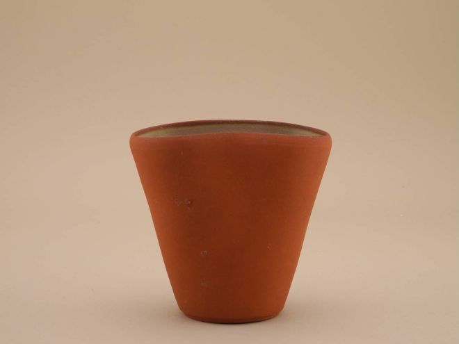 Hamelner Töpferei Bechervase gedrückt form 168 roter Scherben Keramik Hameln