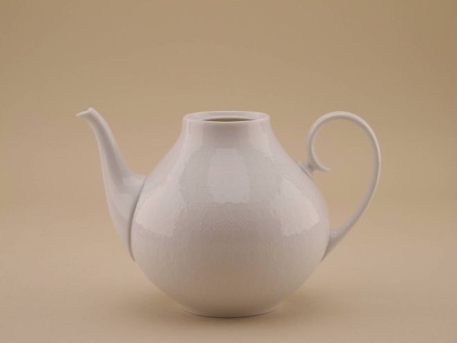 Teekanne 3 ohne Deckel Fassungsvermögen 1 Liter Romanze in weiss design Björn Wiinblad für Rosenthal Porzellan