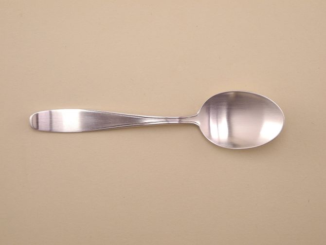Zuckerlöffel in 800er Silber aus der Serie Iris 103 von BSF