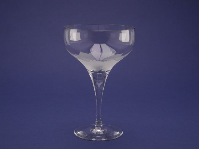 Cognac Schwenker aus der Serie Lotus mit dem Dekor Relief von Rosenthal Glas
