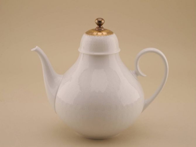 Teekanne gross 1,5L aus der vintage alten Serie Romanze Quatre Couleurs Gold design Björn Wiinblad für Rosenthal Porzellan