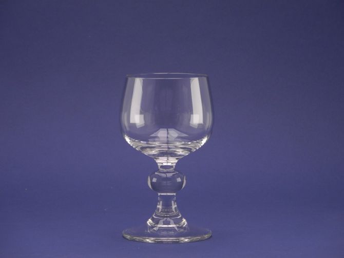 Rotweinglas aus der Trinkglasserie Big Ben design Wolf Karnagel für Rosenthal Glas