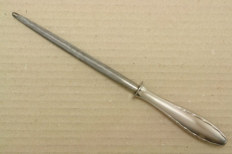 WMF 2300 cromargan Wetzstahl
