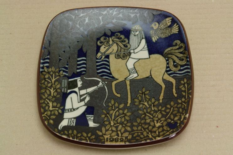 Arabia Jahresteller 1982 Kalevala