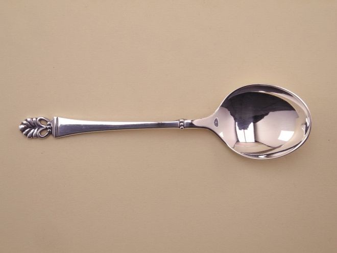 Tassenlöffel oder Sahnelöffel aus der Serie Florentiner in massiv 800 Silber von Wilkens