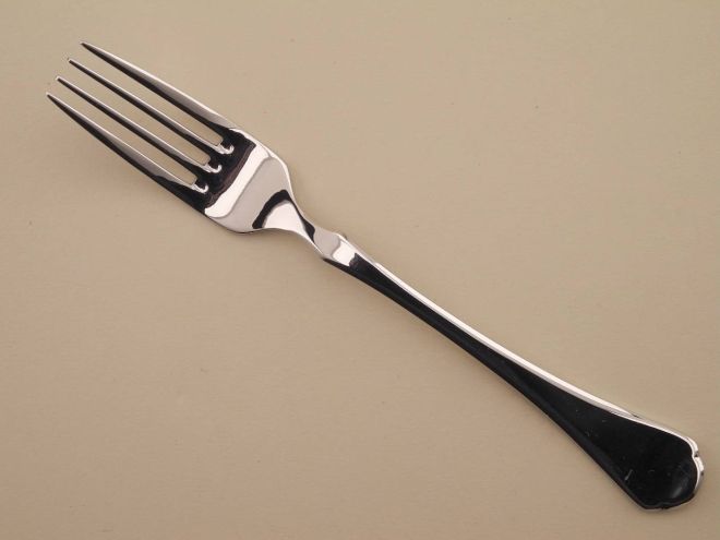 Gabel Tafelgabel aus der vintage alten Serie Family in 18/8 Edelstahl von BSF Besteck