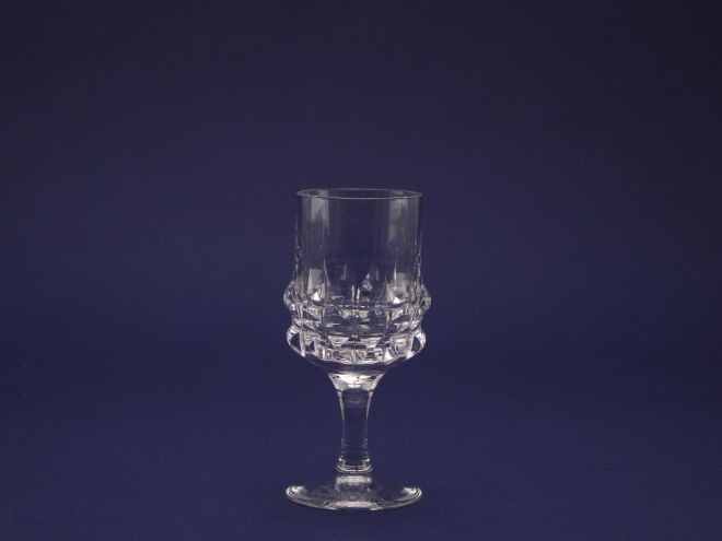 Schnapskelch aus der Serie Hold Fast von Josef Riedel für Rosenthal Studio-Linie