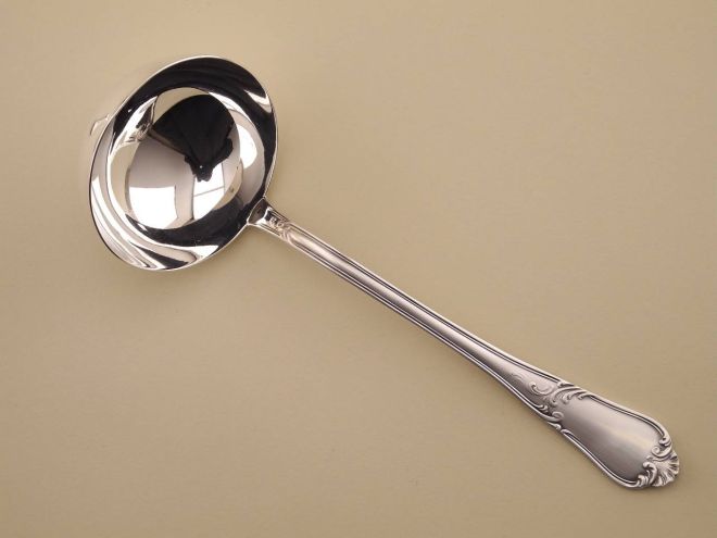 Kleine Suppenkelle Suppenschöpfer 800 Silber vintage alte Serie Rokoko 208 von Auerhahn Bestecke Silberbesteck