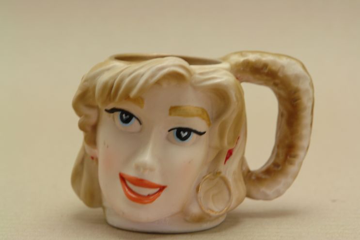 Sammeltasse Disney handbemalt Becher