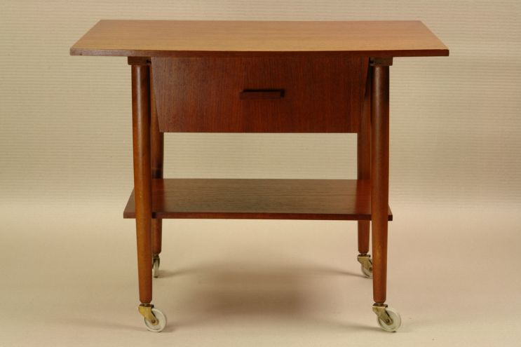Vintage teak Nähwagen mit Schublade Dänemark