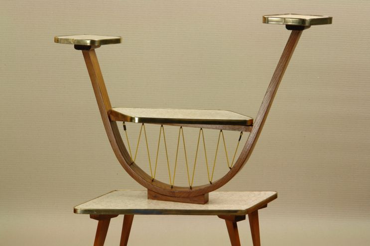 Vintage Blumenetagere 50er Jahre
