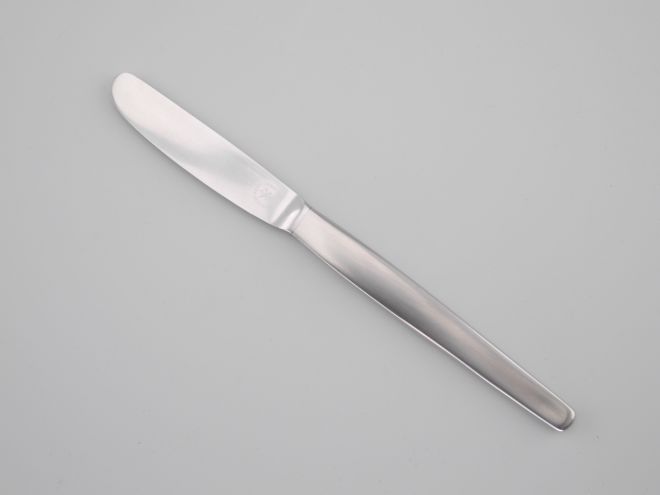 Messer Tafelmesser Modell Serie 2720 in Edelstahl ChromNickelstahl vintage design Paul Voss für Carl Hugo Pott Solingen Bestecke