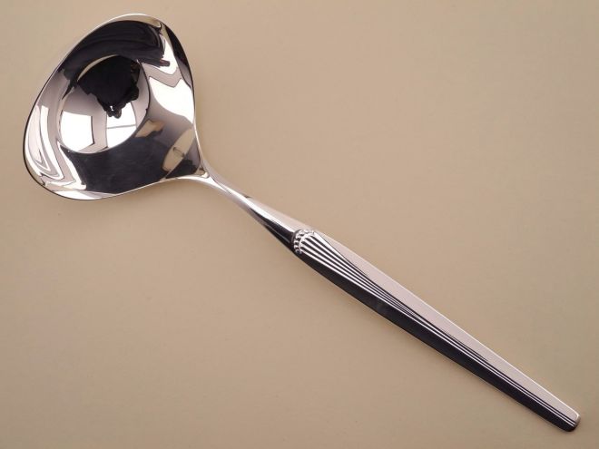 Sossenschöpfer Sossenlöffel vintage alte Serie Madrid 90 90er Auflage versilbert von WMF Silberbesteck