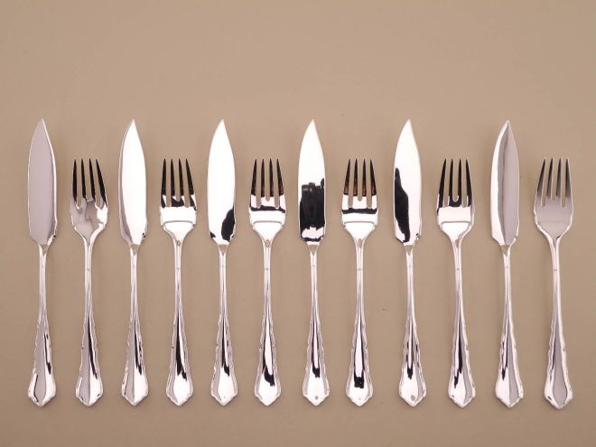 Fischbesteck für 6 Personen 12 Teile vintage alte Serie Chippendale 2100 90 versilbert Auflage von WMF Silberbesteck