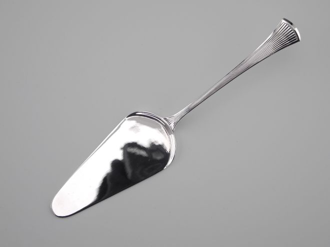 Robbe & Berking Avenue 90 Tortenheber