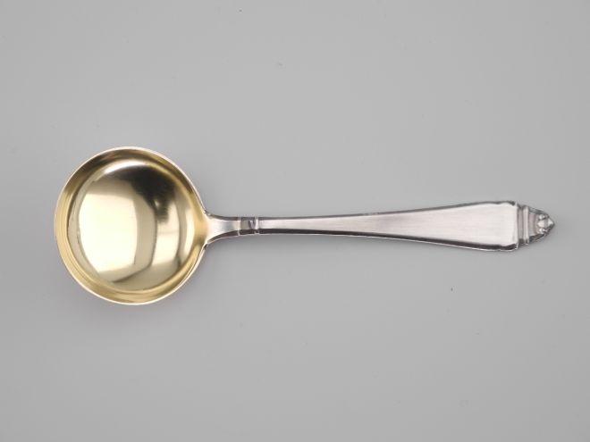 BSF Modell 92 versilbert 90 Sahnelöffel