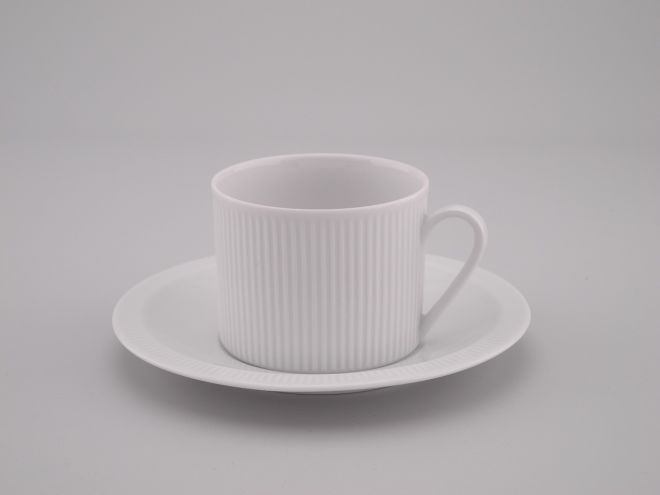 Arzberg 2075 uni weiss Teetasse