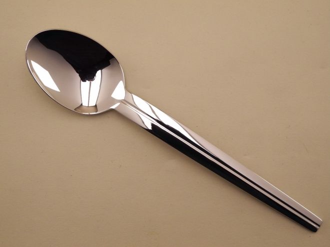 Tafellöffel Esslöffel aus der Serie Maxim`s Rue Royal de Paris design Pierre Cardin Cromargan WMF