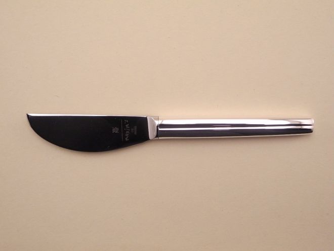 WMF Maxim`s de Paris Rue Royale 90 versilbert Käsemesser