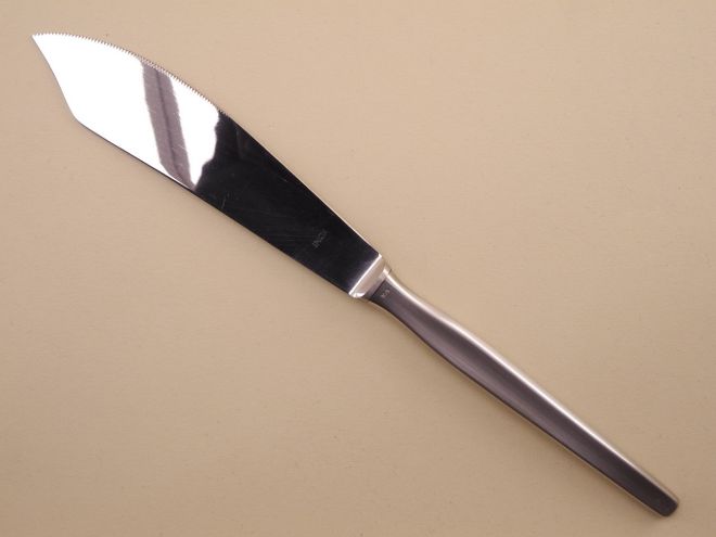 Tortenschwert aus der Serie Gunda in Edelstahl von Auerhahn Bestecke