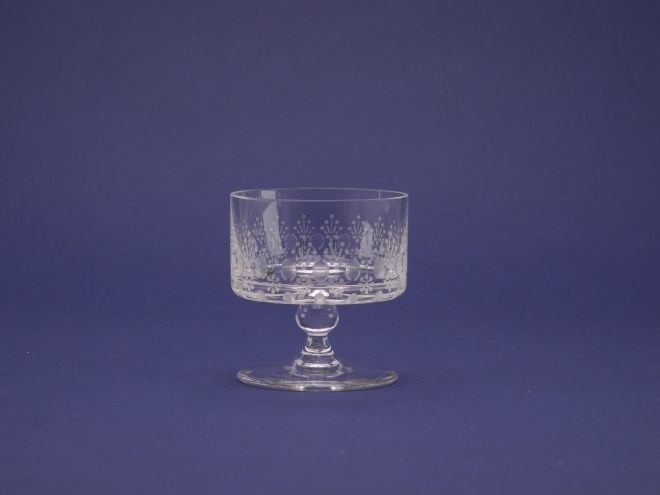 Vase aus der Kelchglas Serie Romanze von Björn Wiinblad für Rosenthal
