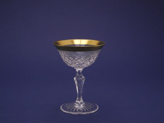 Schnapsbecher aus der Serie Ernestine mit Goldrand aus der Josephinenhütte