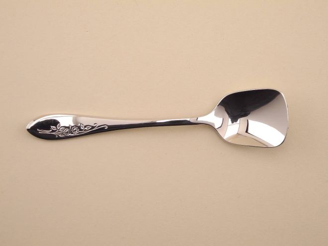 Eislöffel Zuckerlöffel in 18/8 Edelstahl aus der vintage alten Serie Fioretta von BSF Besteck