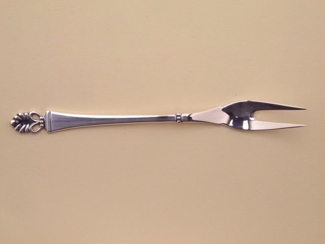 Tassenlöffel oder Sahnelöffel aus der Serie Florentiner in massiv 800 Silber von Wilkens