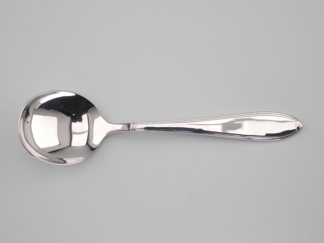 Tassenlöffel oder Sahnelöffel in Cromargan aus der Serie Valencia von WMF