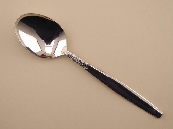 Löffel Tafellöffel aus der vintage alten Serie Rauhreil in 18/8 Edelstahl von BSF Besteck