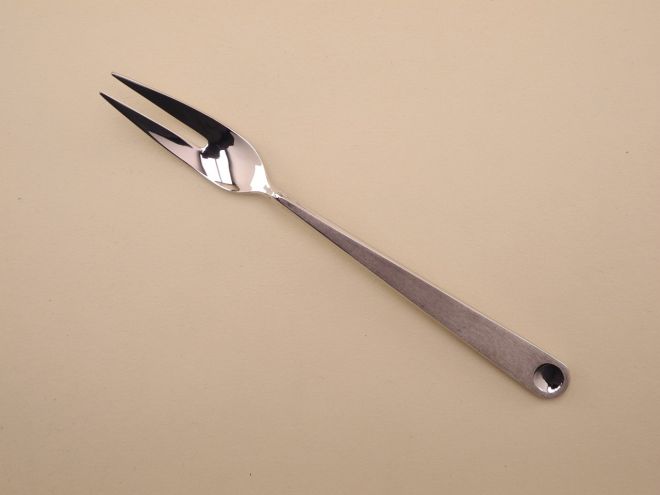 Fleischgabel in Edelstahl aus der Serie Punto von Wilkens