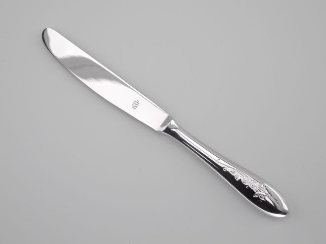 Tafelmesser Messer in 18/8 Edelstahl aus der vintage alten Serie Fioretta von BSF Besteck