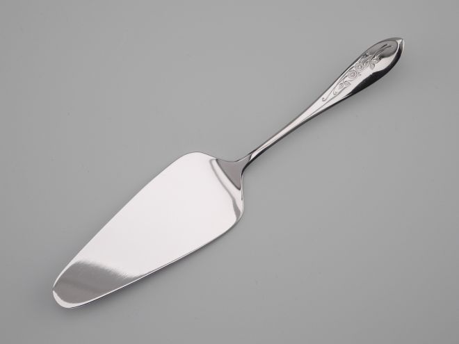 Tortenheber in 18/8 Edelstahl aus der vintage alten Serie Fioretta von BSF Besteck