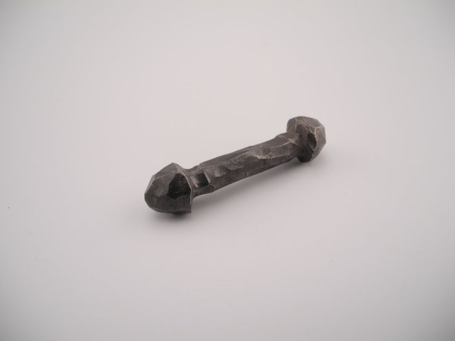 Michael Aram Iron Age Messerbank
