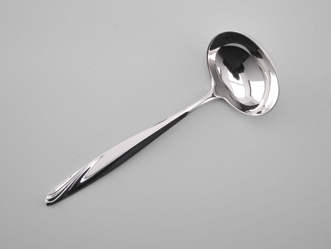 BSF Noblesse 800 Silber Sossenkelle