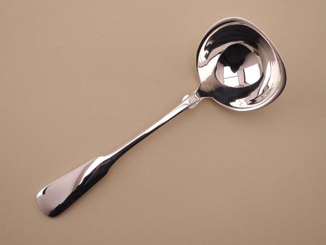 Soosenlköffel Sossenkelle aus der vintage alten Serie Spatenform versilbert mit 90 90er Auflage von WMF