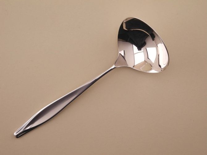 Sossenlöffel Sossenkelle vintage alte Serie Brüssel 5500 in 90 versilbert 90er Auflage WMF Silberbesteck