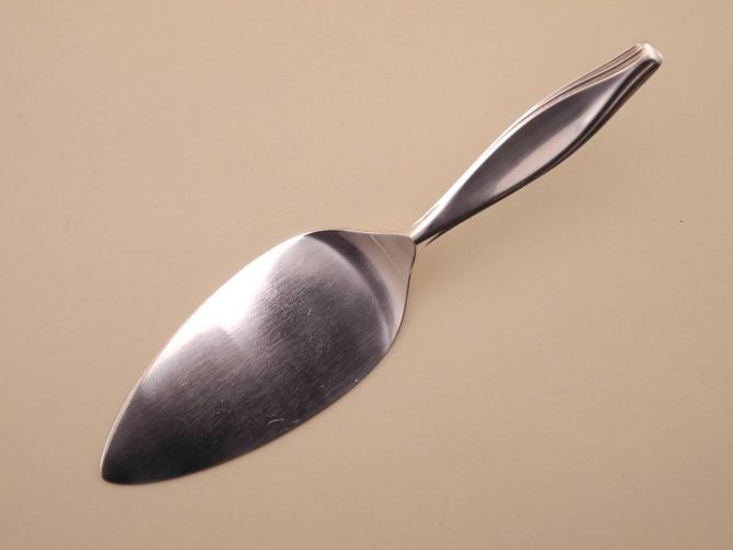 Kuchenheber Tortenheber breit vintage alte Serie Brüssel 5500 in 90 versilbert 90er Auflage WMF Silberbesteck