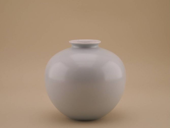 Vintage Vase 30er Jahre in pastell blau Form 1504 design Hermann Gretsch für Arzberg Porzellan
