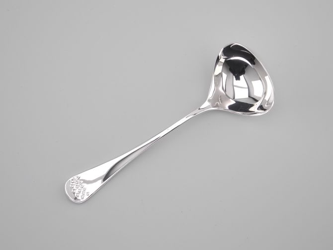 Robbe & Berking Karat 90 Sossenkelle