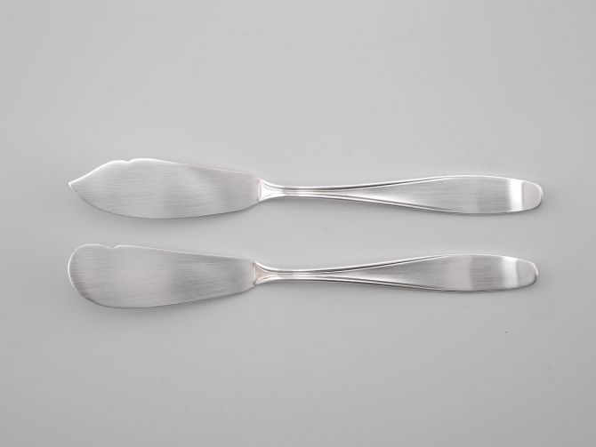 BSF Iris 90 versilbert Butter & Käsemesser