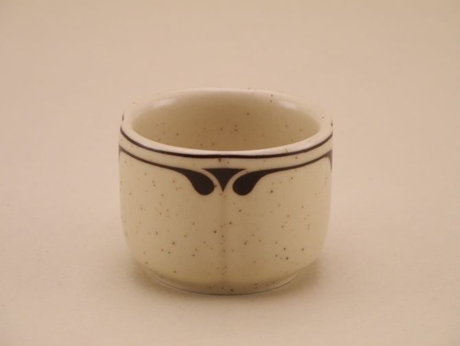Eierbecher beige gesprenkelt aus der Serie Form ohne Namen Dekor Britta von Rosenthal Keramik