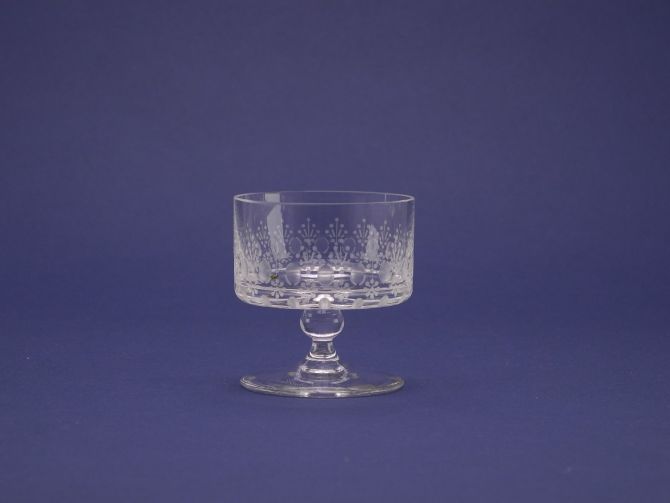 Vase aus der Kelchglas Serie Romanze von Björn Wiinblad für Rosenthal
