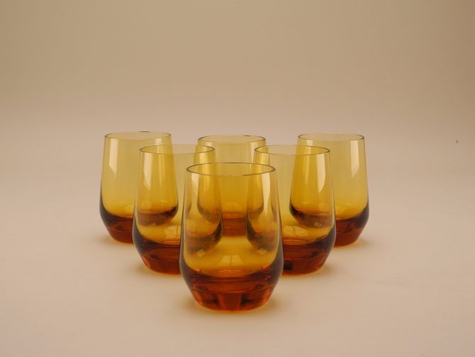 Saftglas Serie Jagdhaus 6 Becher in gelb bernstein design Wilhelm Braun-Feldweg für Hirschberg